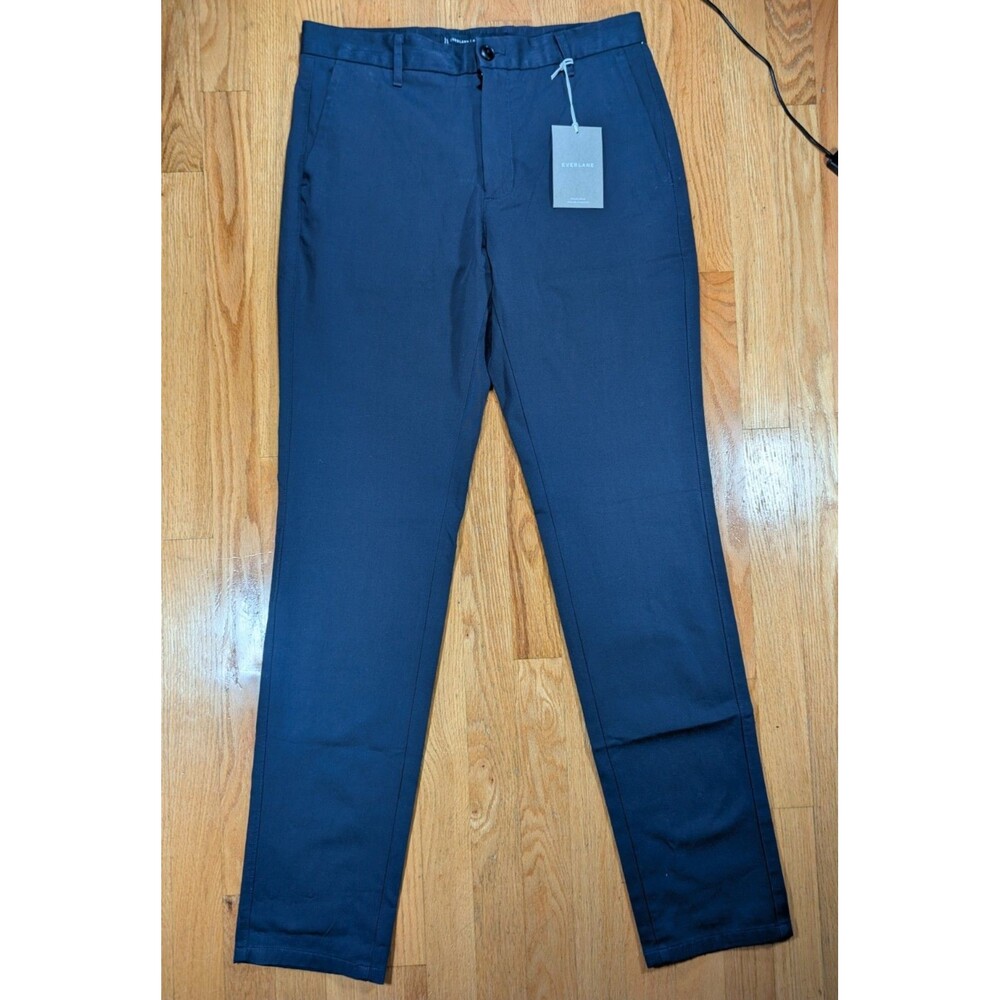 EVERLANE Uniform Mens Performance Chino Pants 32x34 Navy Athletic Fit NWT